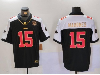 Kansas City Chiefs #15 Patrick Mahomes with White Shoulders Golden Name Jersey Black